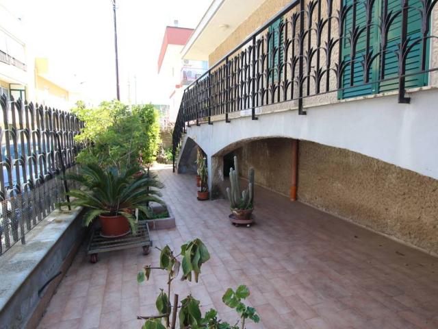Casa indipendente in vendita a Cellamare BA