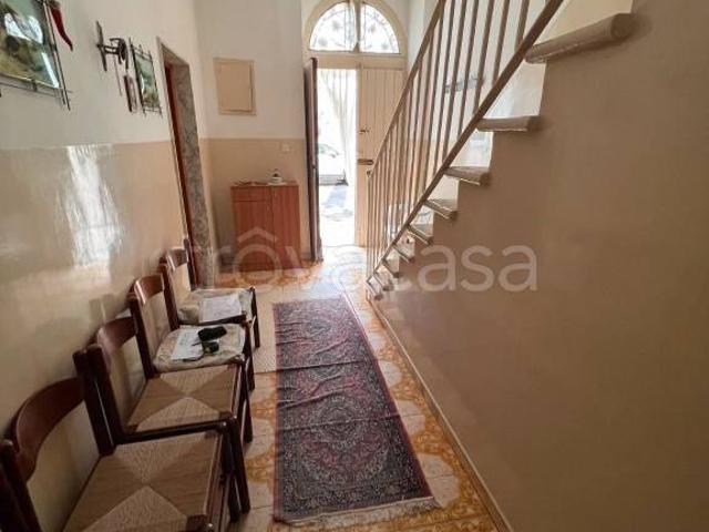 Casa indipendente in vendita a Cellamare corso Roma
