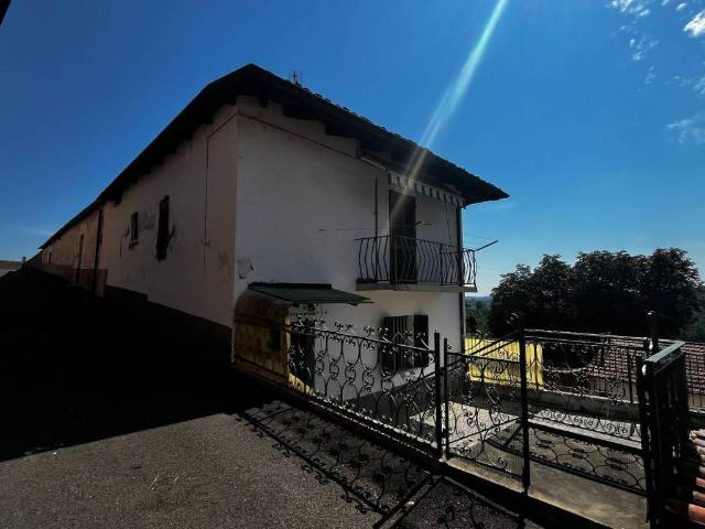 Casa indipendente in vendita a Celle Enomondo AT