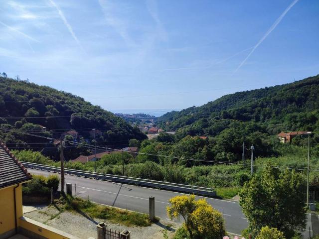 Casa indipendente in vendita a Celle Ligure SV