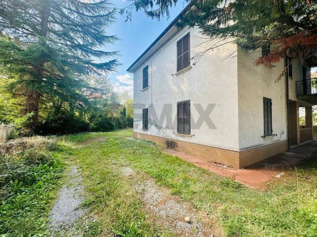 Casa indipendente in vendita a Cengio SV