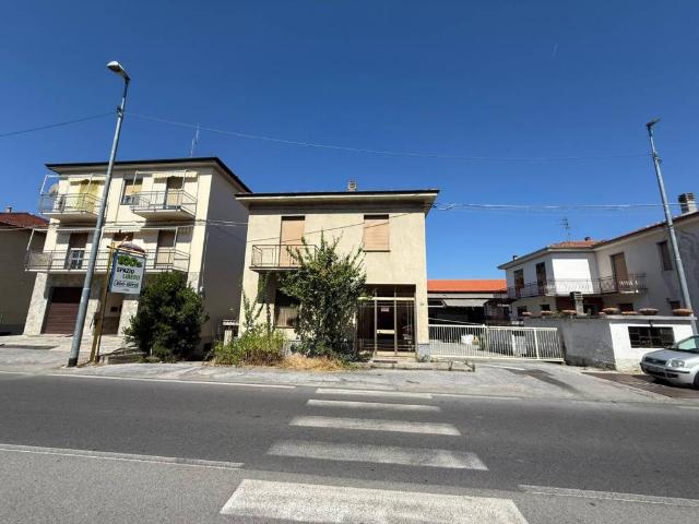 Casa indipendente in vendita a Cengio SV