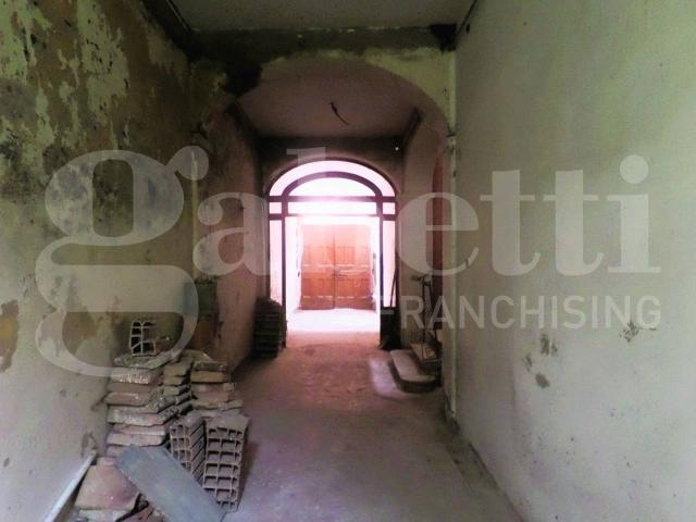 Casa indipendente in vendita a Cento