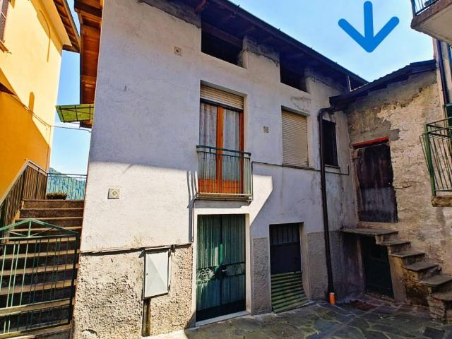Casa indipendente in vendita a Centro Valle Intelvi CO