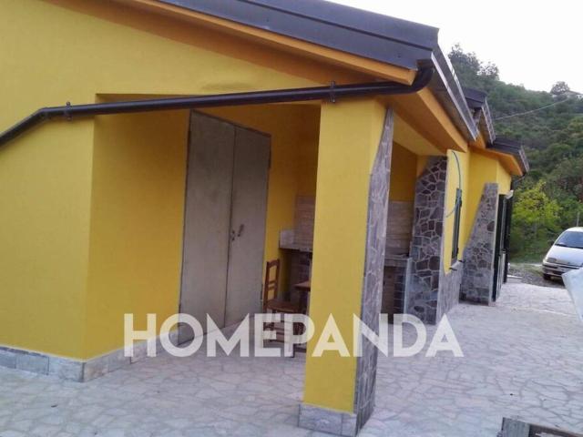 Casa indipendente in vendita a Cerchiara di Calabria CS