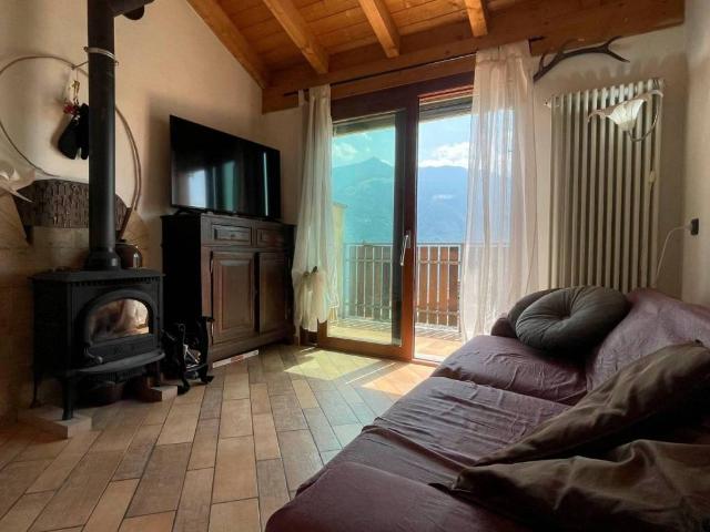Villa in vendita a Cercino SO