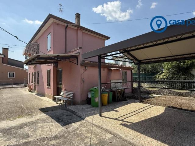 Casa indipendente in vendita a Ceregnano RO