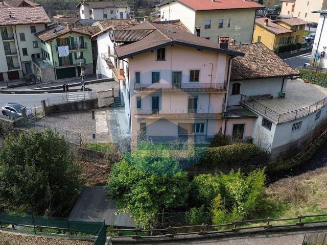 Casa indipendente in vendita a Cerete BG