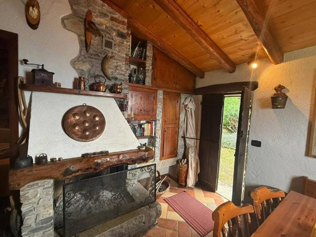 Casa indipendente in vendita a Cernobbio CO