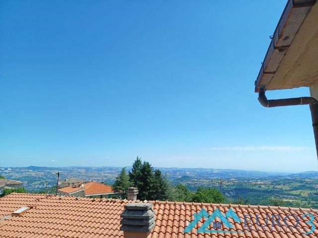 Casa indipendente in vendita a Cerqueto, Civitella del Tronto