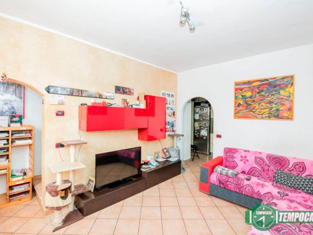 Casa indipendente in vendita a Cerro al Lambro MI