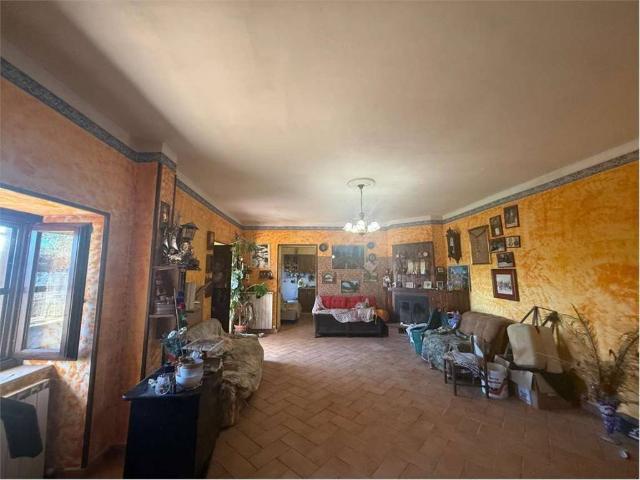 Casa indipendente in vendita a Cerreto di Spoleto PG