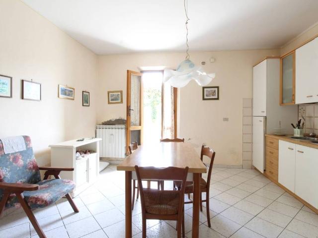 Casa indipendente in vendita a Cerreto Guidi FI