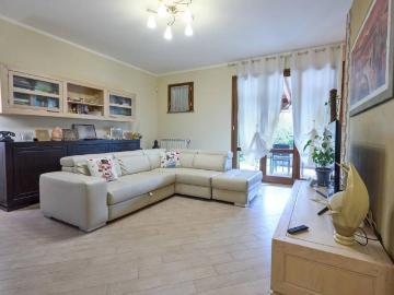 Casa indipendente in vendita a Cerreto Guidi FI