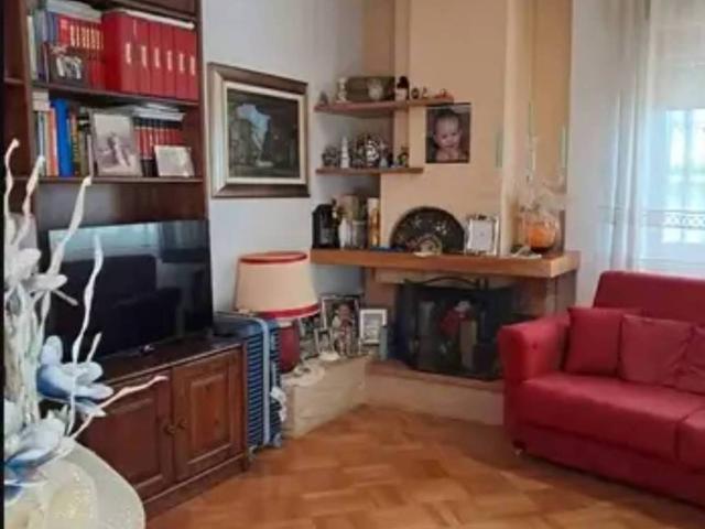Casa indipendente in vendita a Cerreto Guidi FI