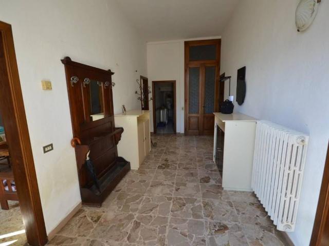 Casa indipendente in vendita a Cerreto Guidi FI