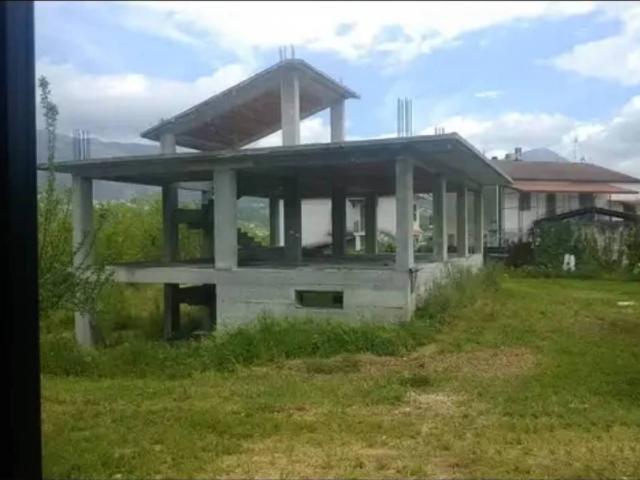 Casa indipendente in vendita a Cervaro FR