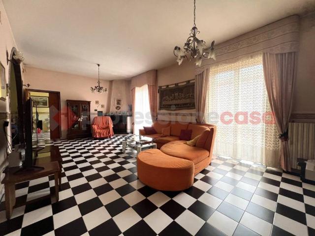 Casa indipendente in vendita a Cervinara AV