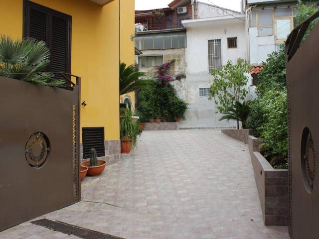 Casa indipendente in vendita a Cervino CE