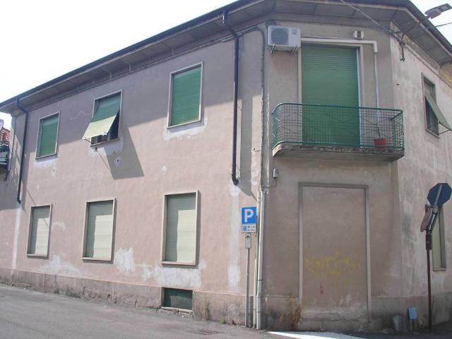 Casa indipendente in vendita a Cesano Maderno MB
