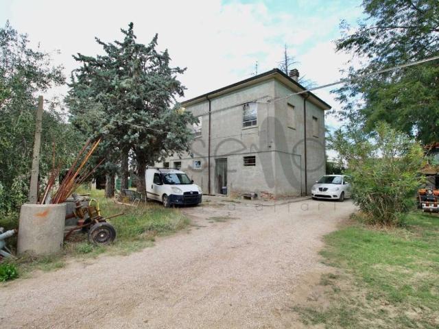 Casa indipendente in vendita a Cesena FC