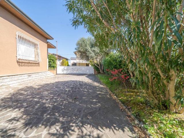 Casa indipendente in vendita a Cesena FC