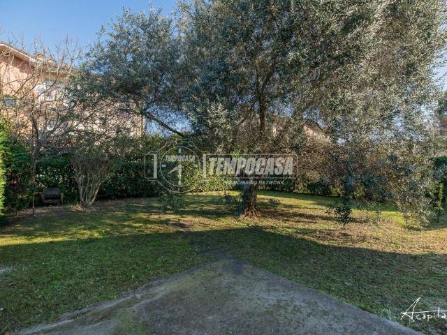 Casa indipendente in vendita a Cesena FC