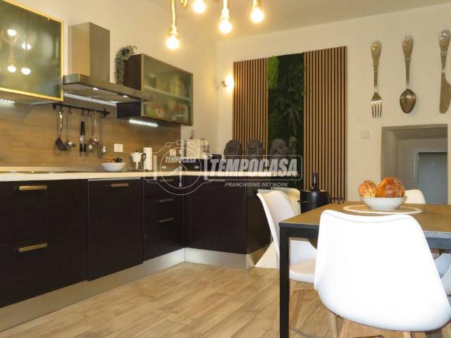 Casa indipendente in vendita a Cesena FC