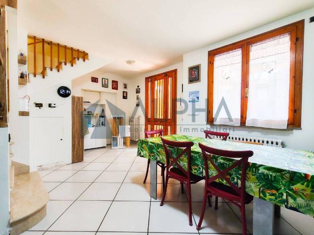 Casa indipendente in vendita a Cesena FC