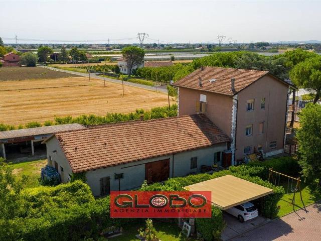 Casa indipendente in vendita a Cesena FC