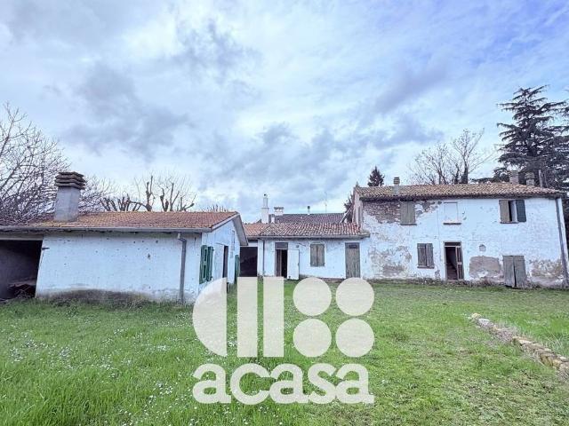 Casa indipendente in vendita a Cesena FC
