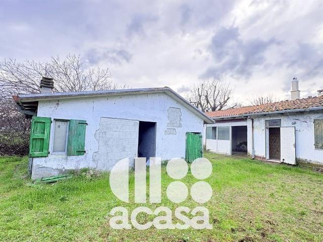 Casa indipendente in vendita a Cesena FC
