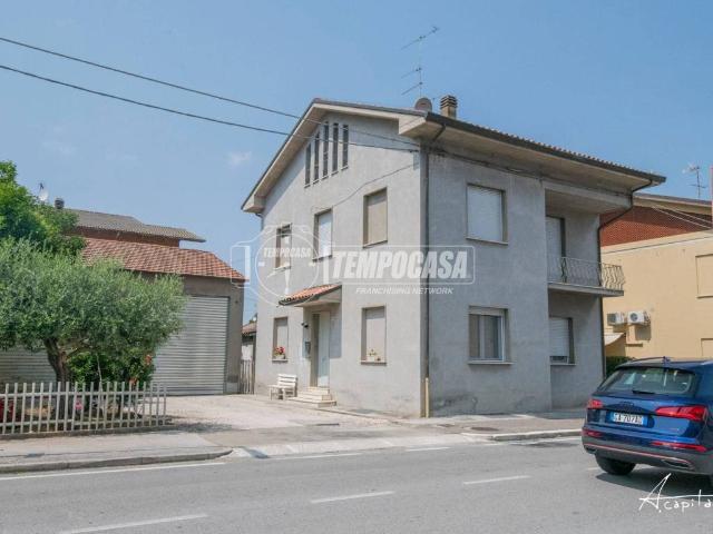 Casa indipendente in vendita a Cesena FC