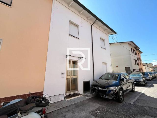 Casa indipendente in vendita a Cesena FC
