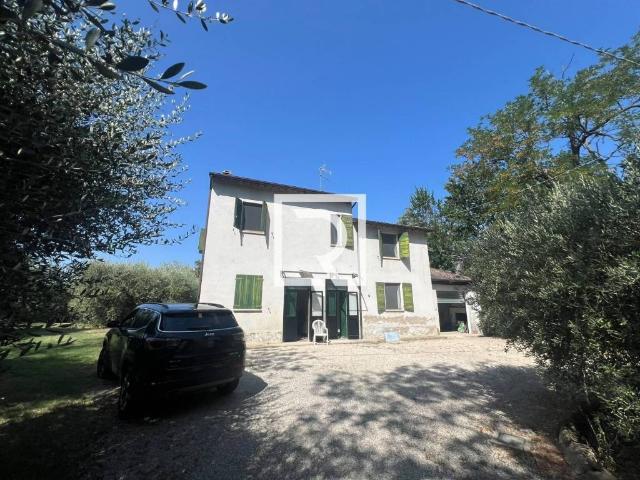 Casa indipendente in vendita a Cesena, Tessello