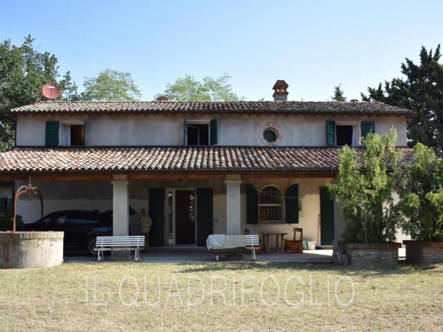 Casa indipendente in vendita a Cesena