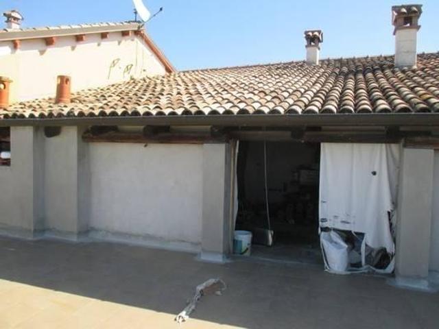 Casa indipendente in vendita a Cesena