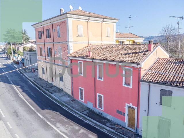 Casa indipendente in vendita a Cesena