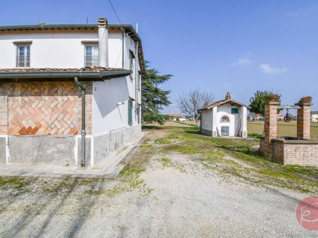 Casa indipendente in vendita a Cesena