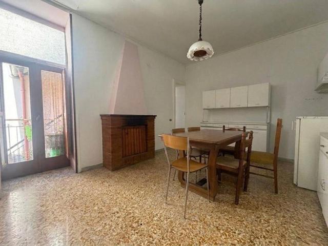 Casa indipendente in vendita a Cesinali AV