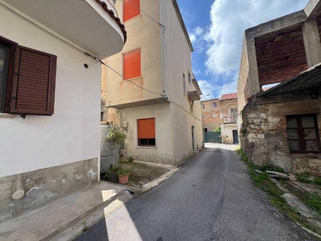 Casa indipendente in vendita a Cessaniti VV