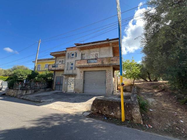 Casa indipendente in vendita a Cessaniti VV