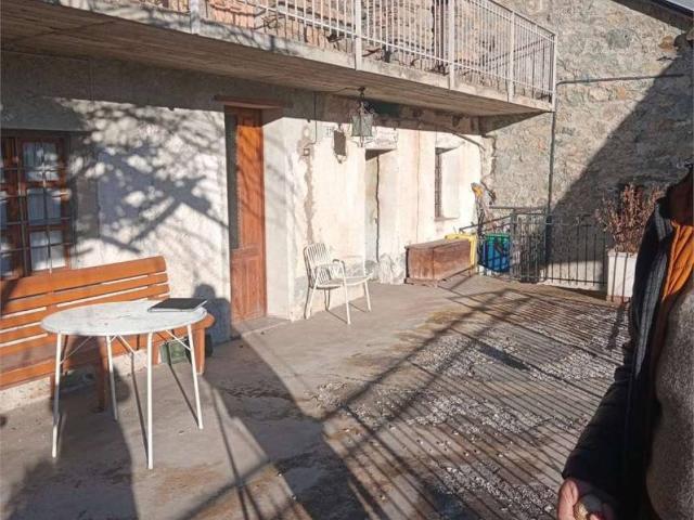 Casa indipendente in vendita a Challand Saint Victor AO