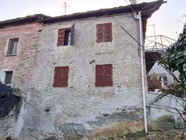 Casa indipendente in vendita a Chambave AO