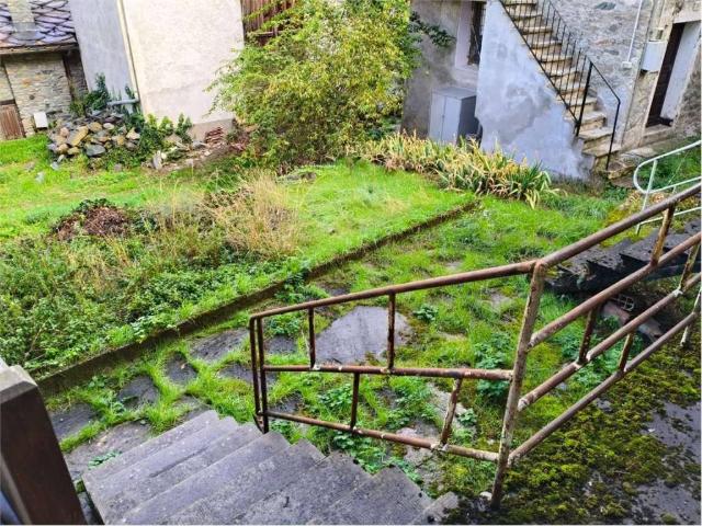 Casa indipendente in vendita a Chambave AO