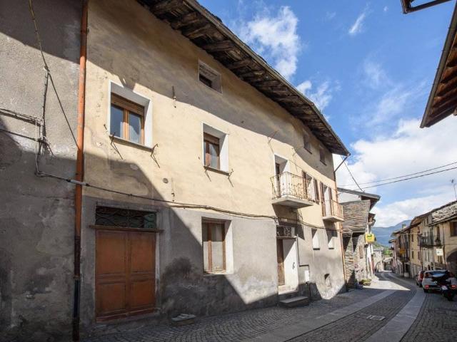 Casa indipendente in vendita a Chambave AO