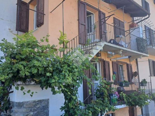 Casa indipendente in vendita a Charvensod AO