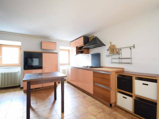 Casa indipendente in vendita a Chatillon AO