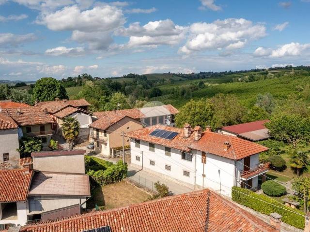 Casa indipendente in vendita a Cherasco CN