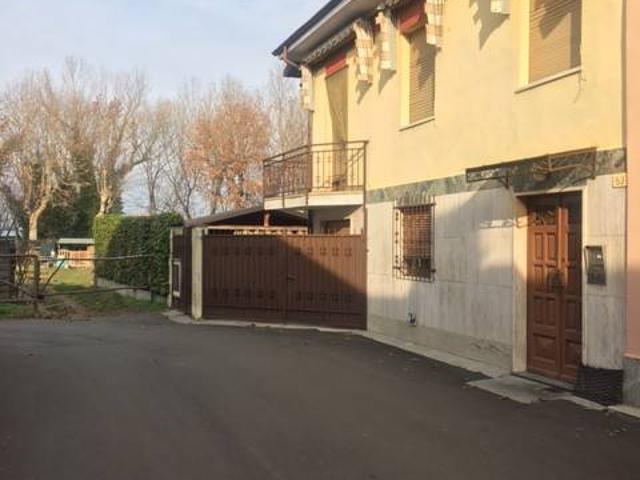 Casa indipendente in vendita a Cherasco CN